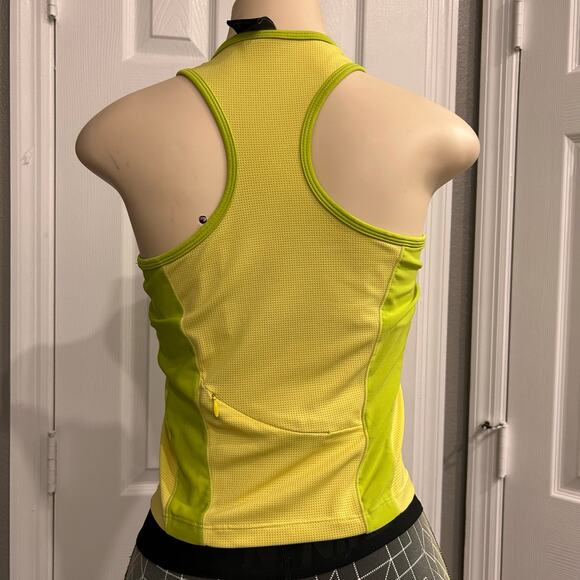 Nike Women’s Workout Set – Medium Tank + Small Nike Pro Leggings - Picture 2 of 9